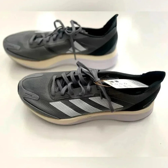 NWT Adidas Adizero Boston 11 Running Men's Sneakers (Grey Carbon) - Picture 2 of 7